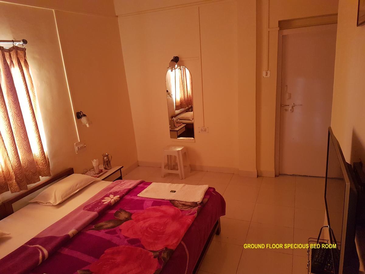 Hotel Stone House มหาบาเลชวาร์ ภายนอก รูปภาพ