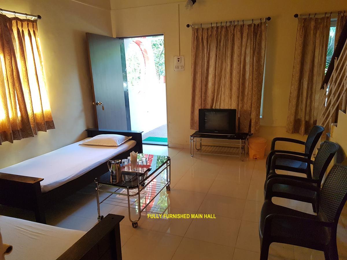 Hotel Stone House มหาบาเลชวาร์ ภายนอก รูปภาพ